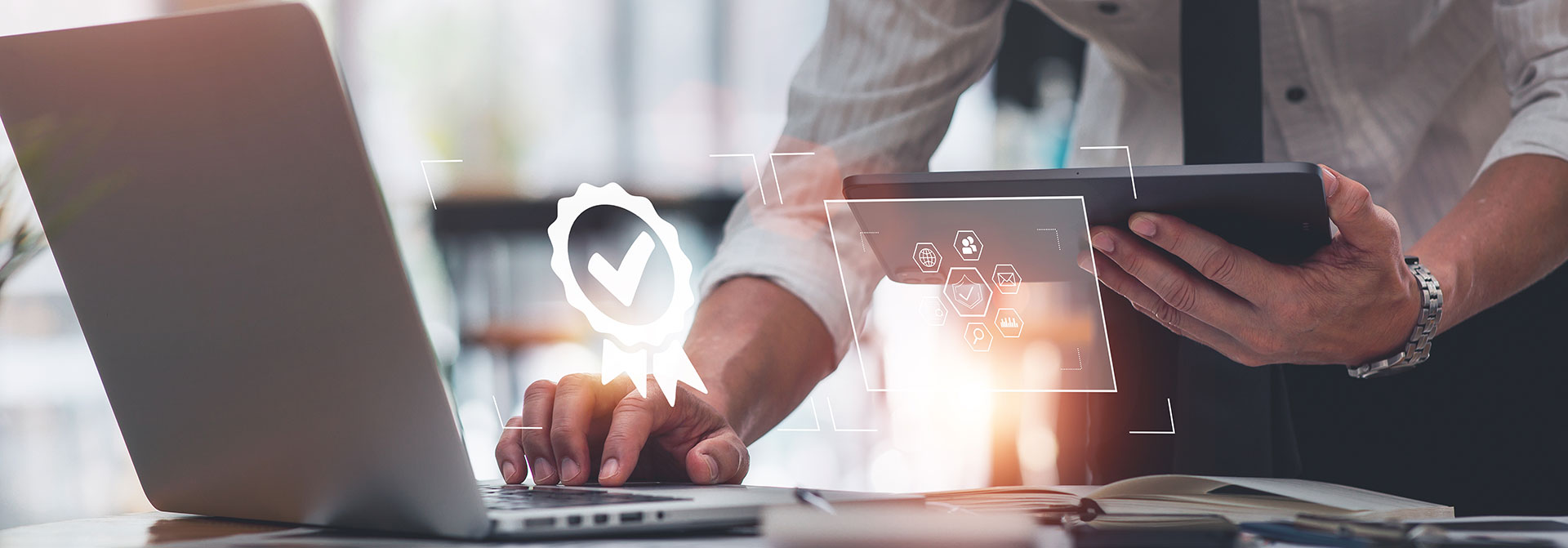 UX-Audit Analyse mit dotSource | ©David/stock.adobe.com UX-Audit Analyse Leistungen von dotSource